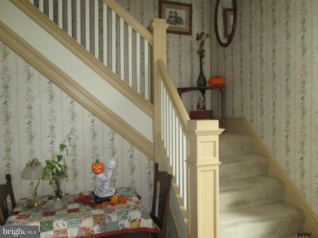 807 Delta Road Red Lion, PA 17356 - Photo 17 of 35