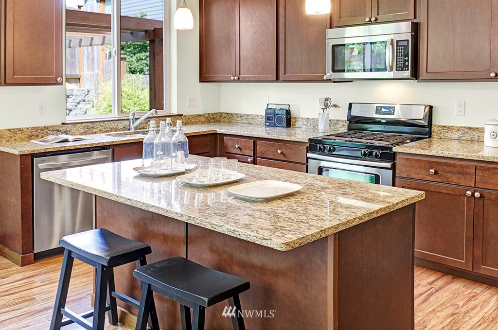 2003 Atlas Road Bothell, WA 98021 - Photo 6 of 25