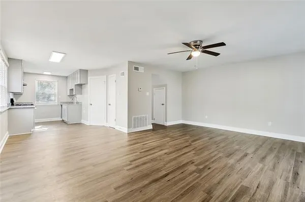 $1,800 | 210 Hunt Street, Unit A, Belle Chasse, LA 70037