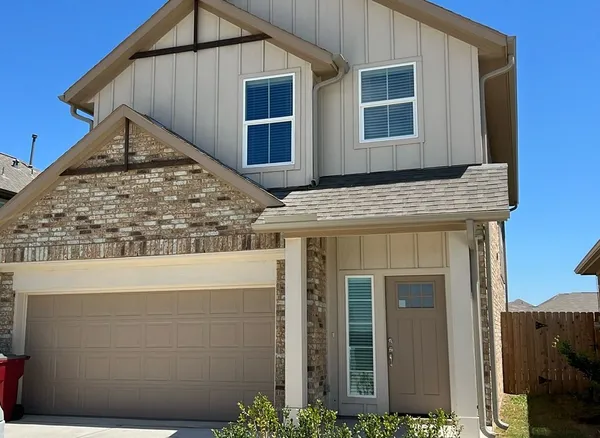 $1,800 | 1003 Tillman Lane, East Bernard, TX 77435