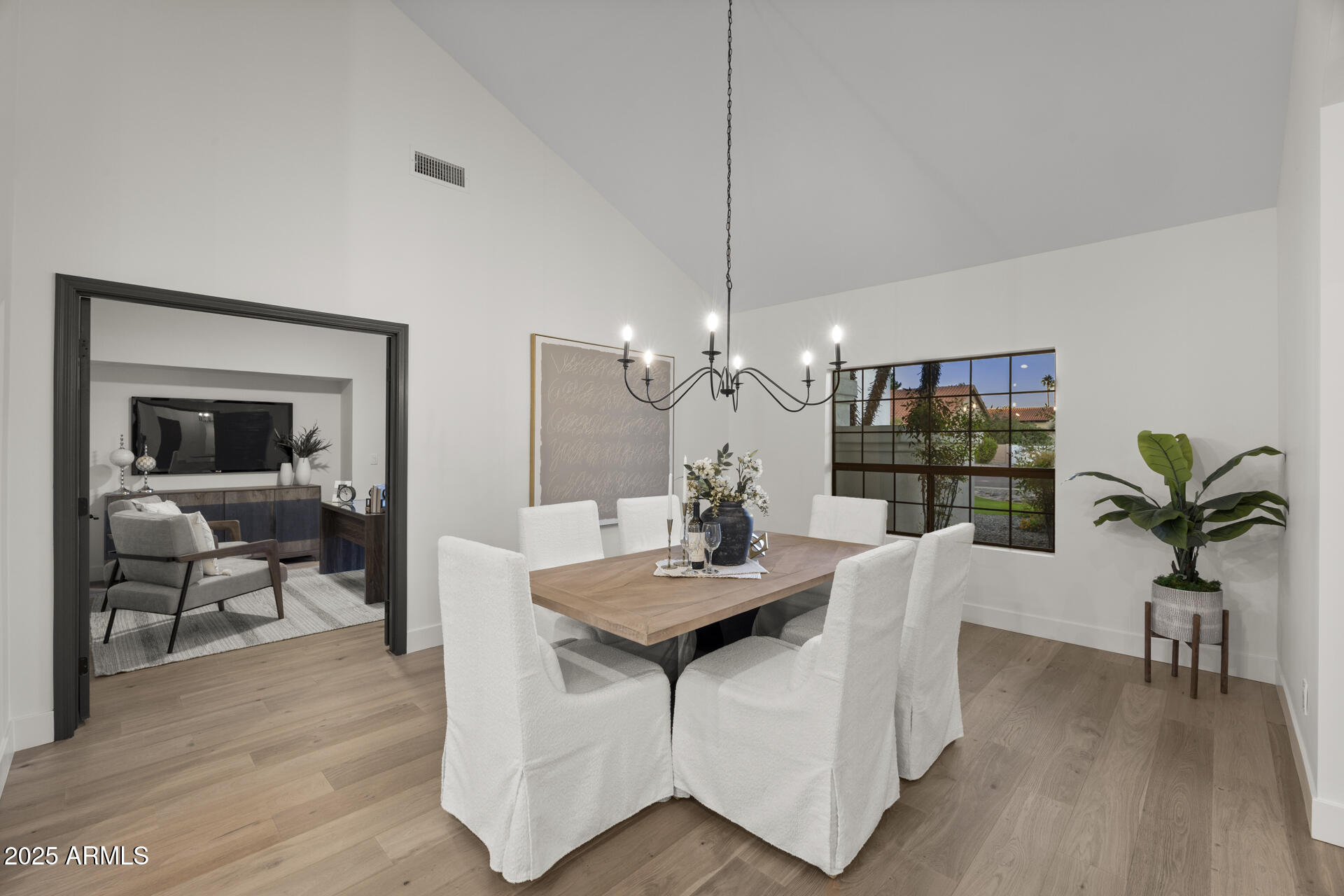 1739 East Knox Road Tempe, AZ 85284 - Photo 8 of 49 Dining 1