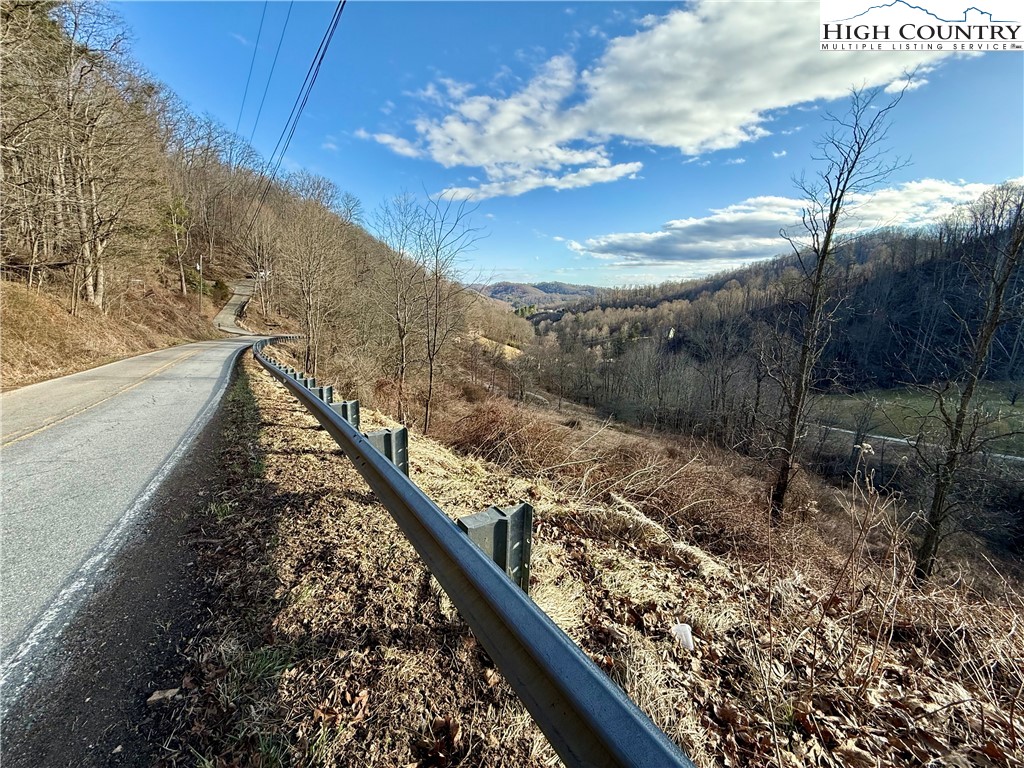 Willard Johnson Road Vilas, NC 28692 - Photo 4 of 12 Gallery Image 4