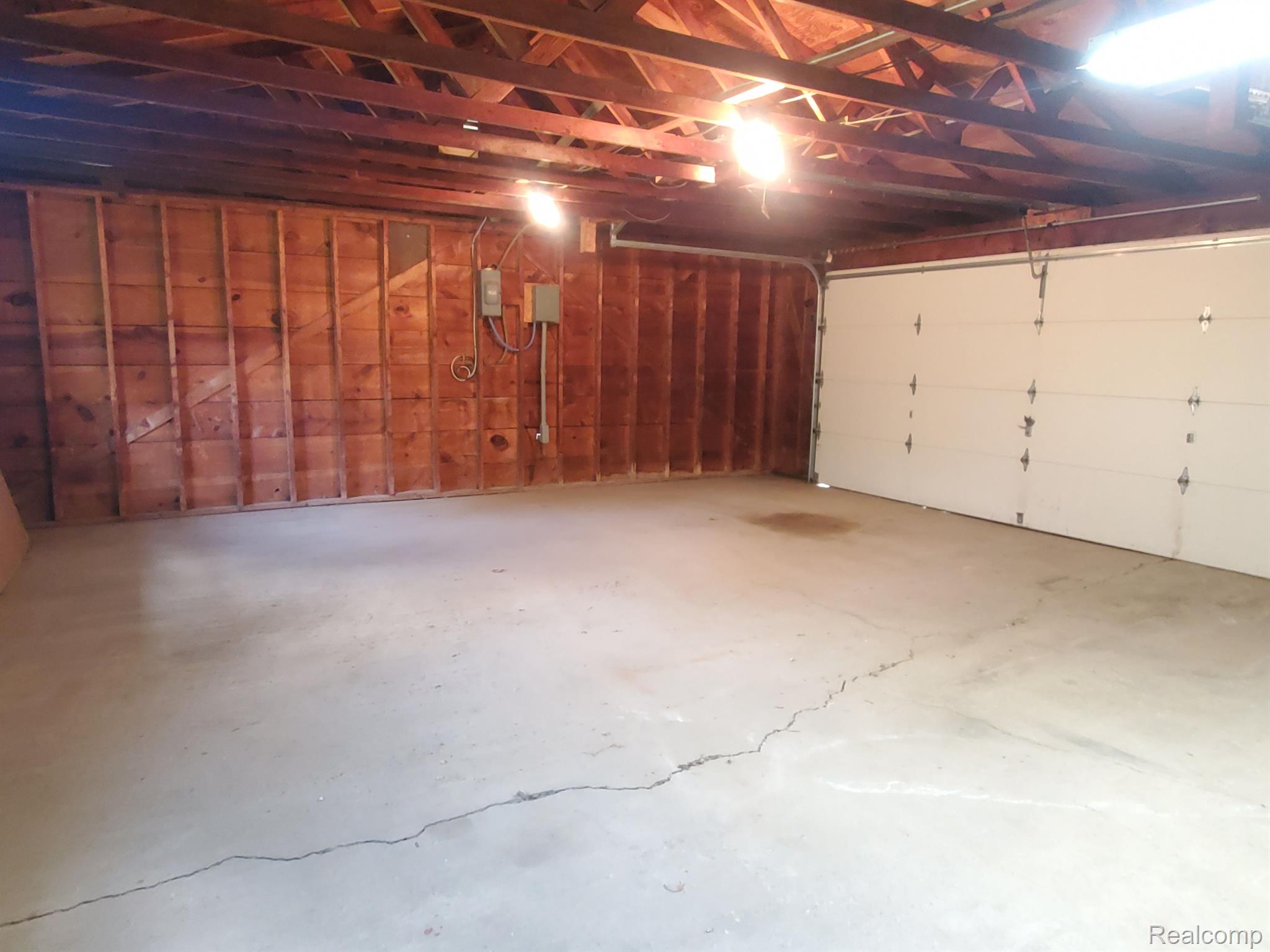 10411 Runyan Lake Road Fenton, MI 48430 - Photo 16 of 19 Gallery Image 16