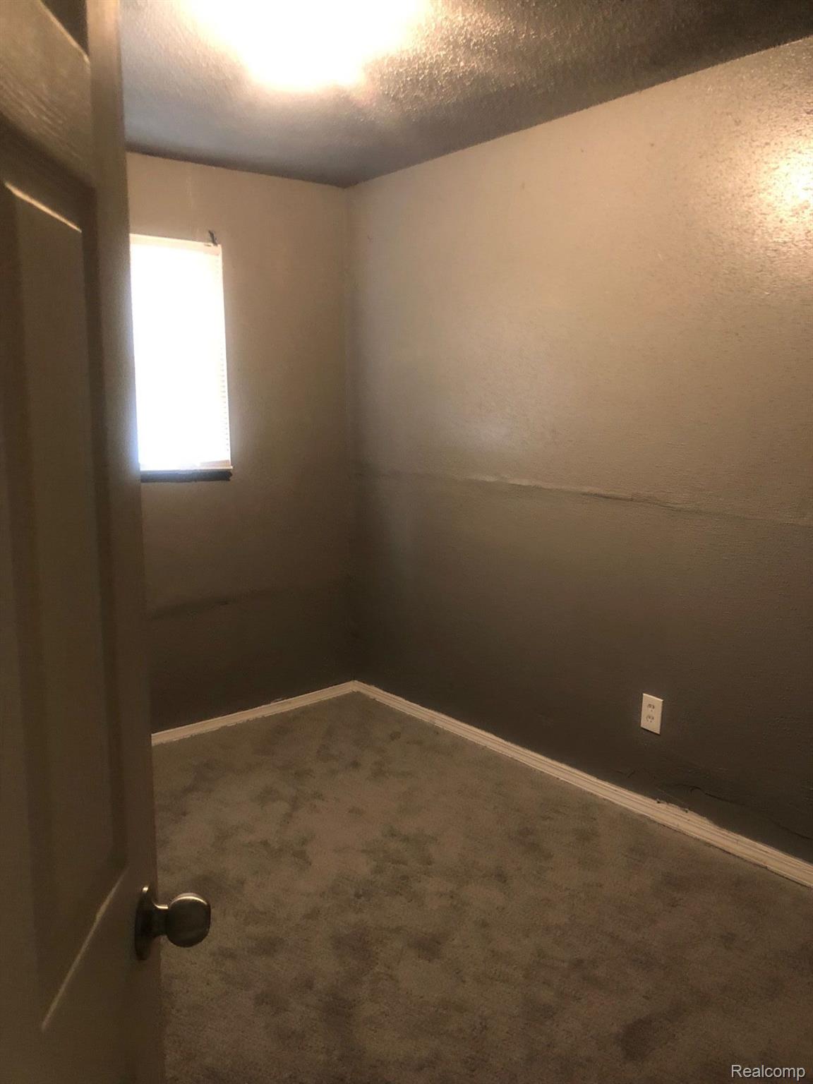 7781-7783 Evergreen Road Detroit, MI 48228 - Photo 5 of 21 Gallery Image 5