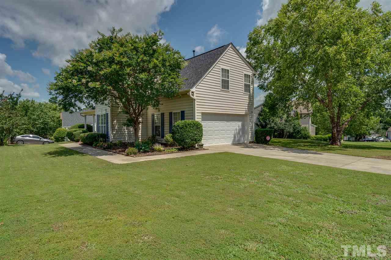 301 Ridge Lake Drive Apex, NC 27539 - Photo 3 of 29