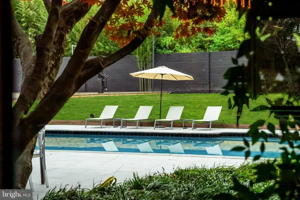 $3,995,000 | 6704 Arroyo Court, North Bethesda, MD 20852
