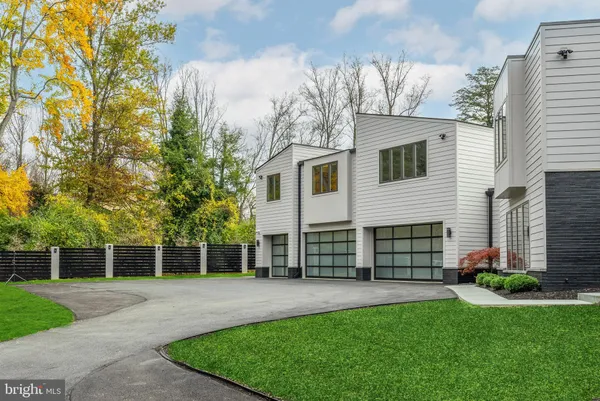 $3,995,000 | 6704 Arroyo Court, North Bethesda, MD 20852