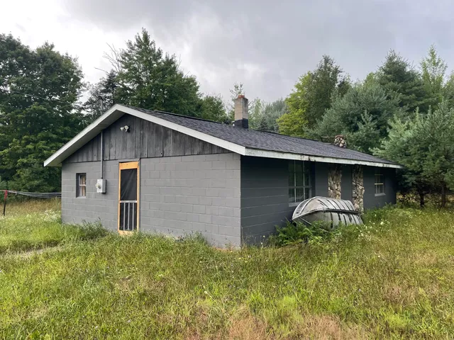 $375,000 | 11845 East 24th Street, Reed City, MI 49677