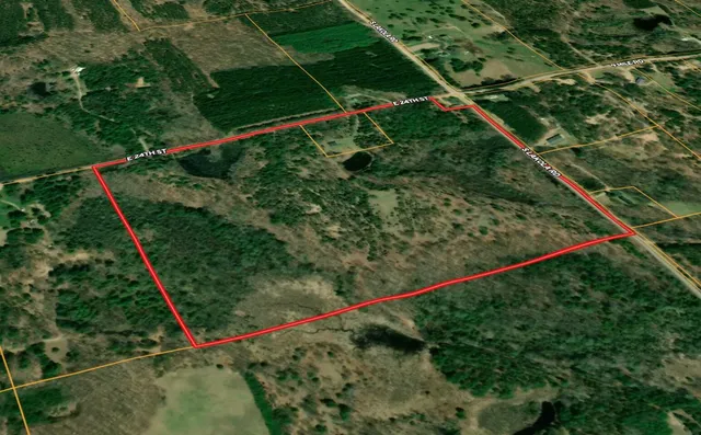 $375,000 | 11845 East 24th Street, Reed City, MI 49677