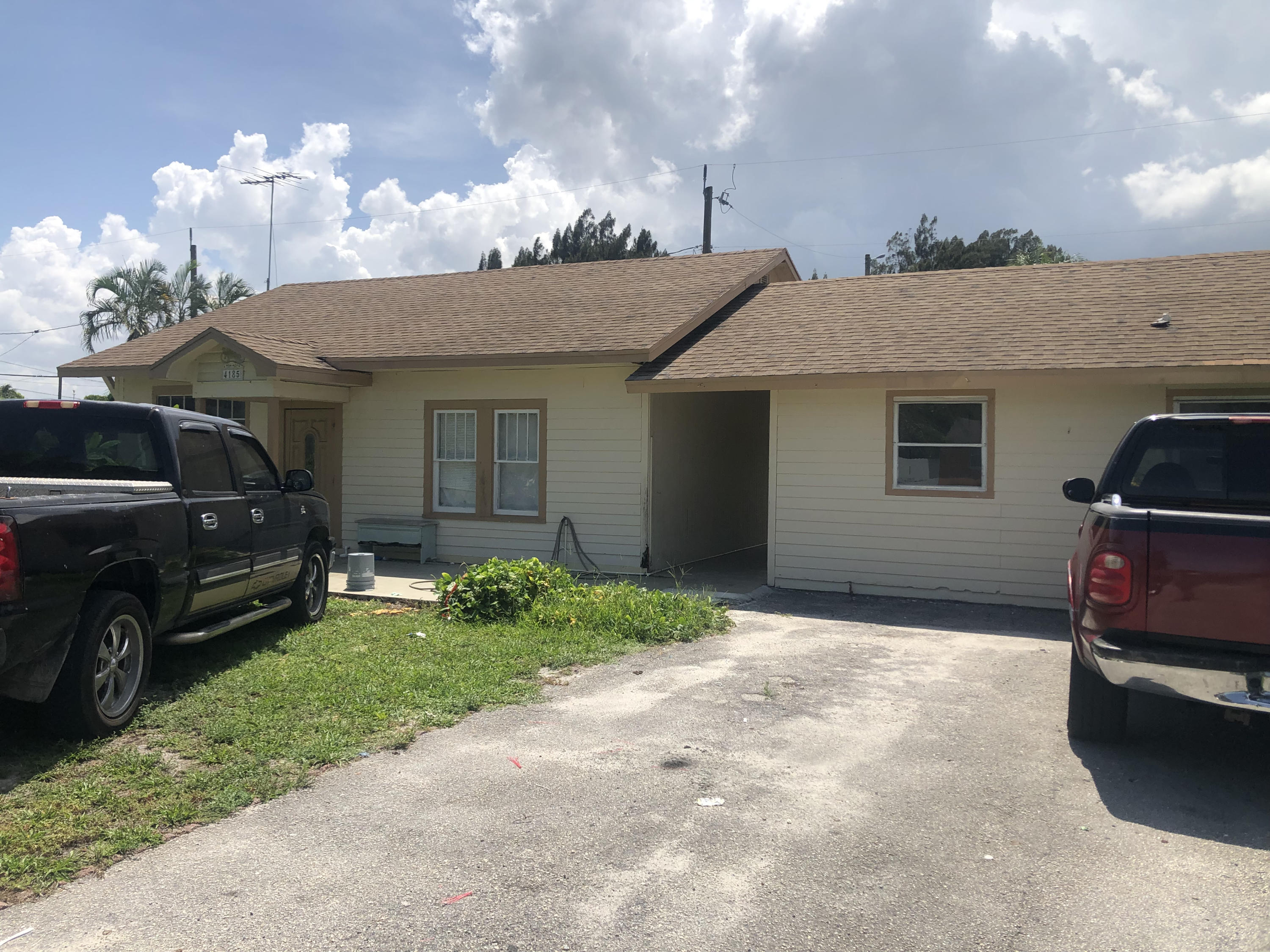 4185 Foss Road Lake Worth, FL 33461 - Photo 2 of 3 IMG_0318
