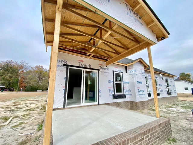 a view of a outdoor space