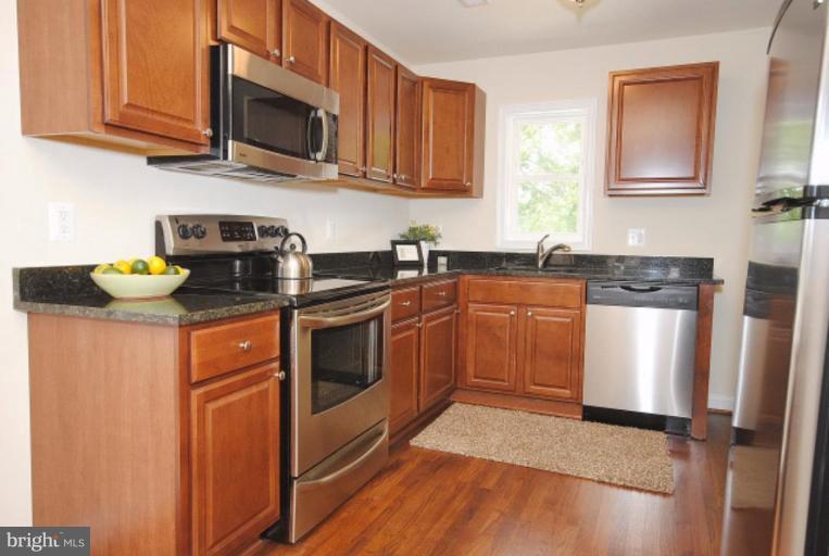 7902 Sarakal Road Clinton, MD 20735 - Photo 7 of 30 Kitchen
