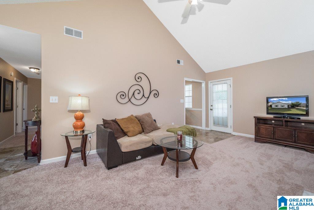 205 Park Pl Way Alabaster, AL 35007 - Photo 2 of 25