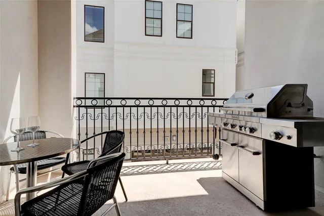 $715,000 | 2307 Richton Street, Unit A, Houston, TX 77098