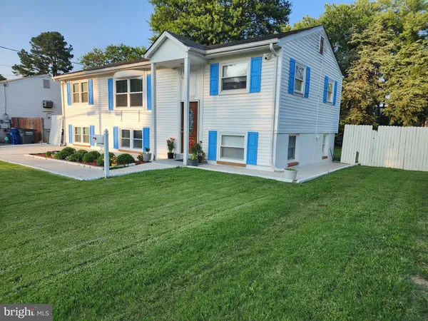$579,999 | 15107 Illinois Road, Woodbridge, VA 22191