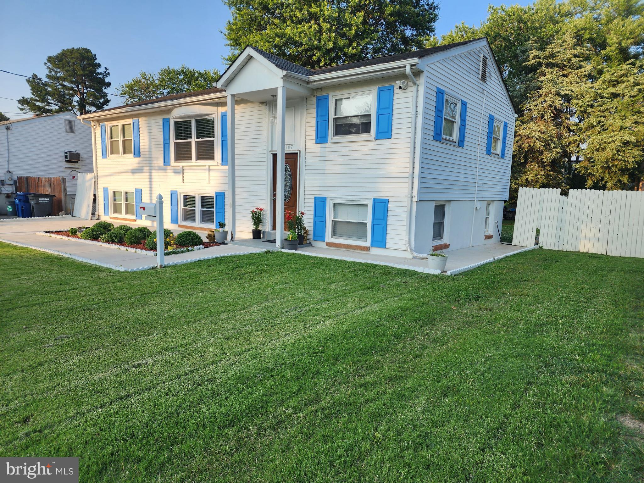 15107 Illinois Road Woodbridge, VA 22191 - Photo 1 of 6