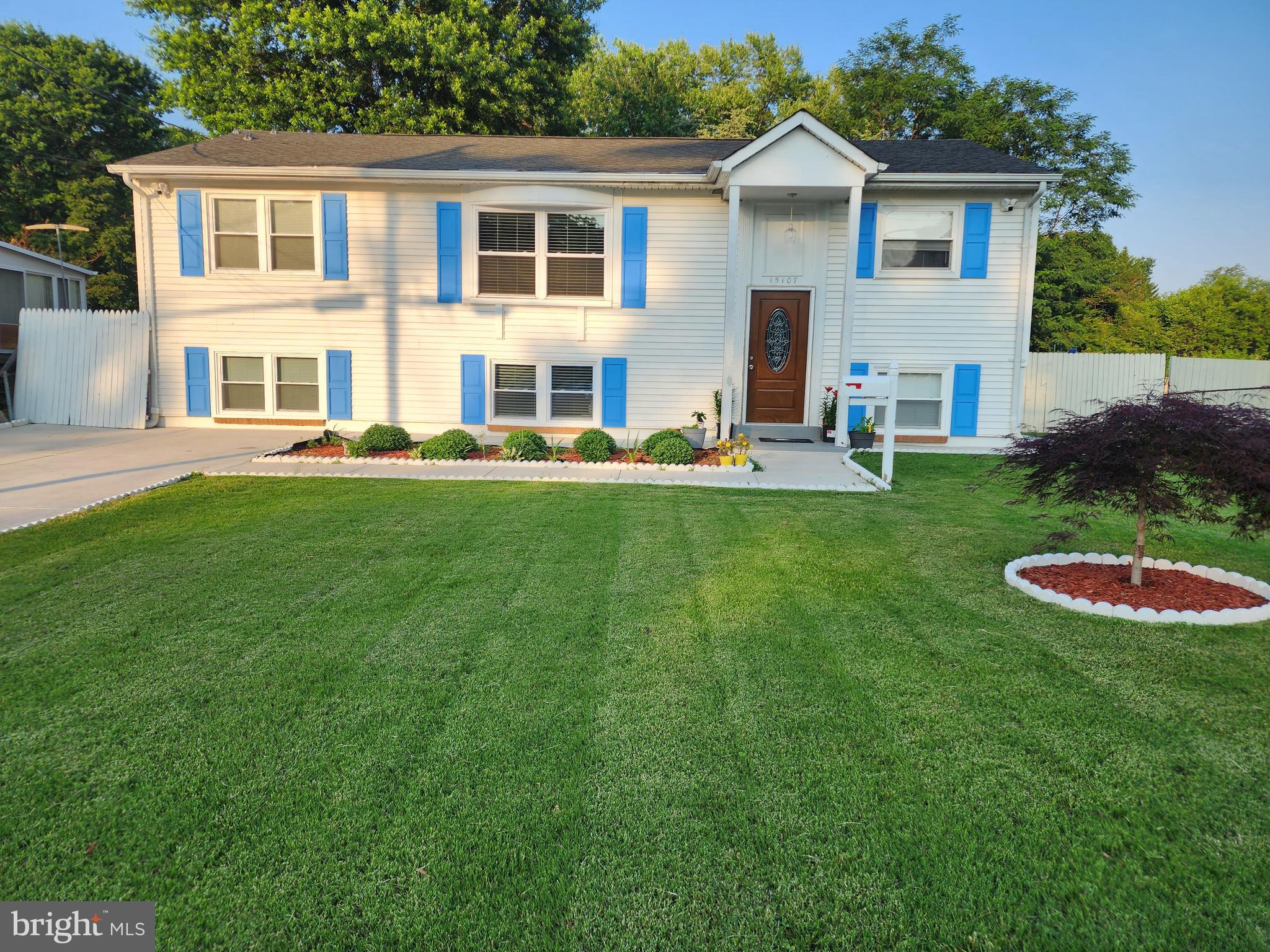 15107 Illinois Road Woodbridge, VA 22191 - Photo 4 of 6