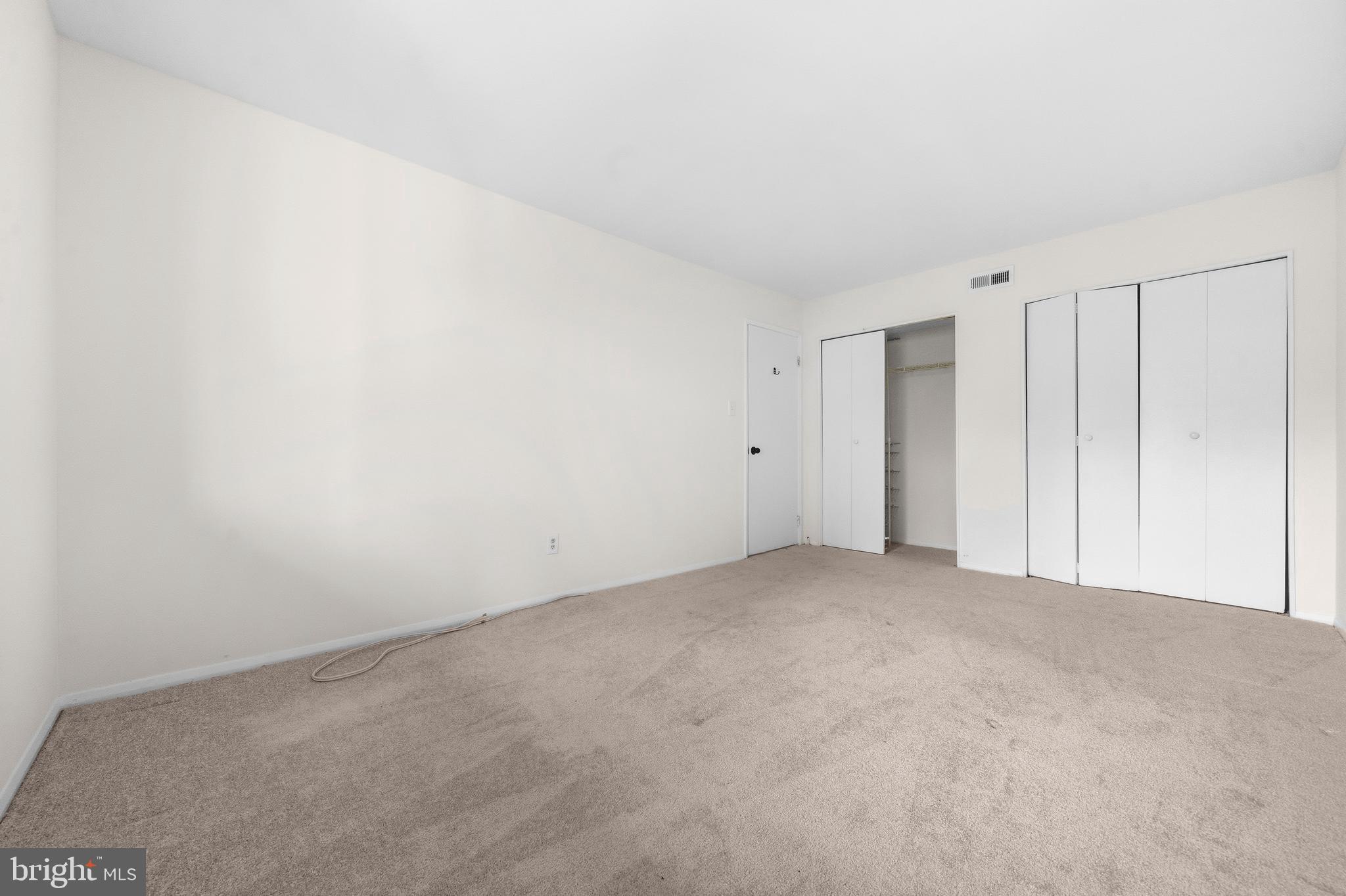 124 Haycock Road, Unit C2 Falls Church, VA 22046 - Photo 20 of 31 Gallery Image 20