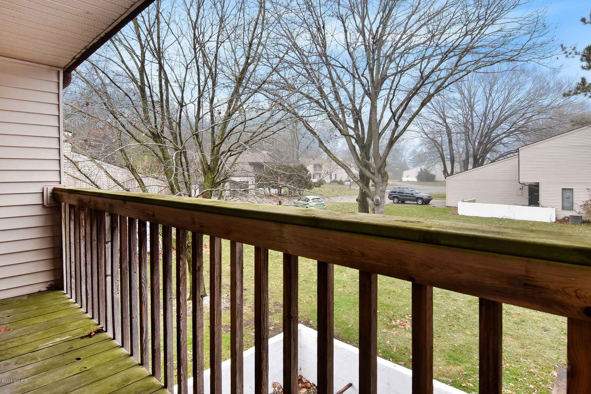 17466 Dunewood Court, Unit D Spring Lake, MI 49456 - Photo 26 of 31 DSC_0433