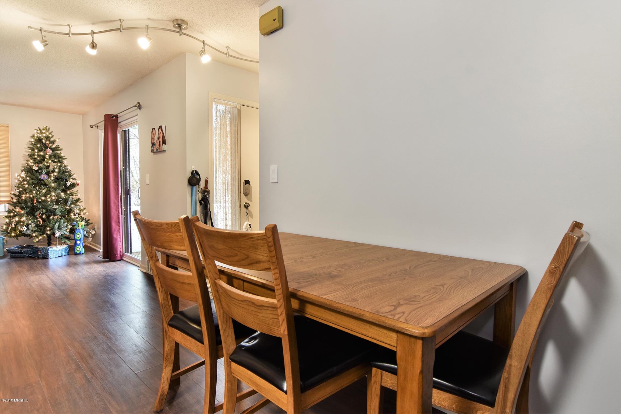 17466 Dunewood Court, Unit D Spring Lake, MI 49456 - Photo 7 of 31 DSC_0345