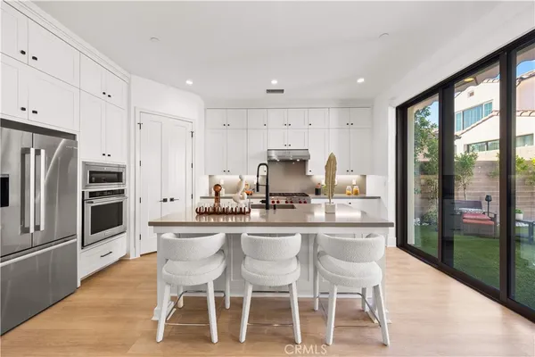 $2,699,000 | 217 Piazza, Irvine, CA 92602