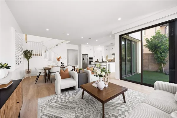 $2,699,000 | 217 Piazza, Irvine, CA 92602