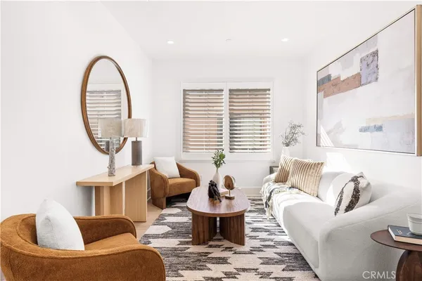 $2,699,000 | 217 Piazza, Irvine, CA 92602