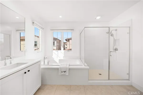 $2,699,000 | 217 Piazza, Irvine, CA 92602