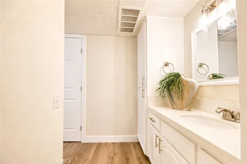 $419,000 | 2849 South Fairview Street, Unit C, Santa Ana, CA 92704