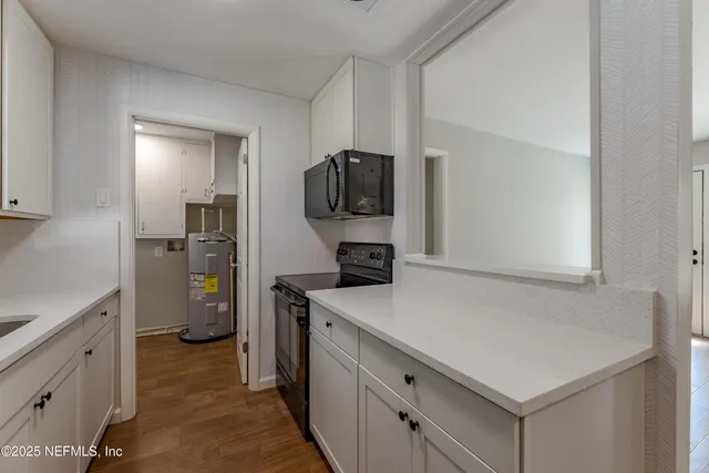 $295,000 | 3079 Purdom Drive, Jacksonville, FL 32223