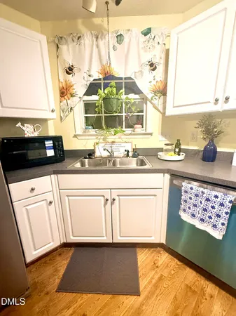 $209,999 | 2221 Delaney Drive, Unit 112, Burlington, NC 27215