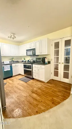 $209,999 | 2221 Delaney Drive, Unit 112, Burlington, NC 27215