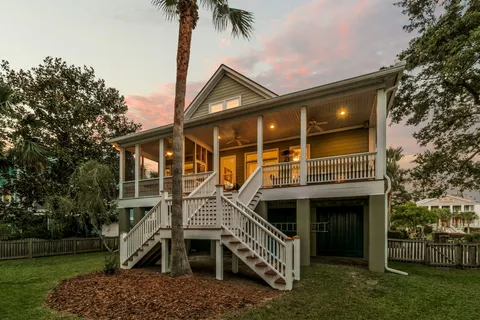 $1,250,000 | 2618 Kiln Creek Circle, Mount Pleasant, SC 29466