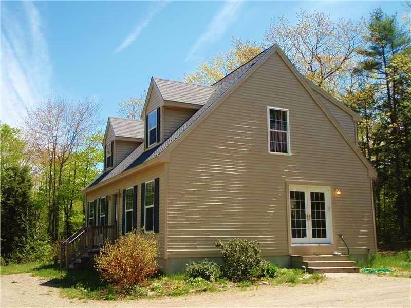 20 Hemlock Hill Road Edgecomb, ME 04556 - Photo 2 of 29 Exterior. garage side.