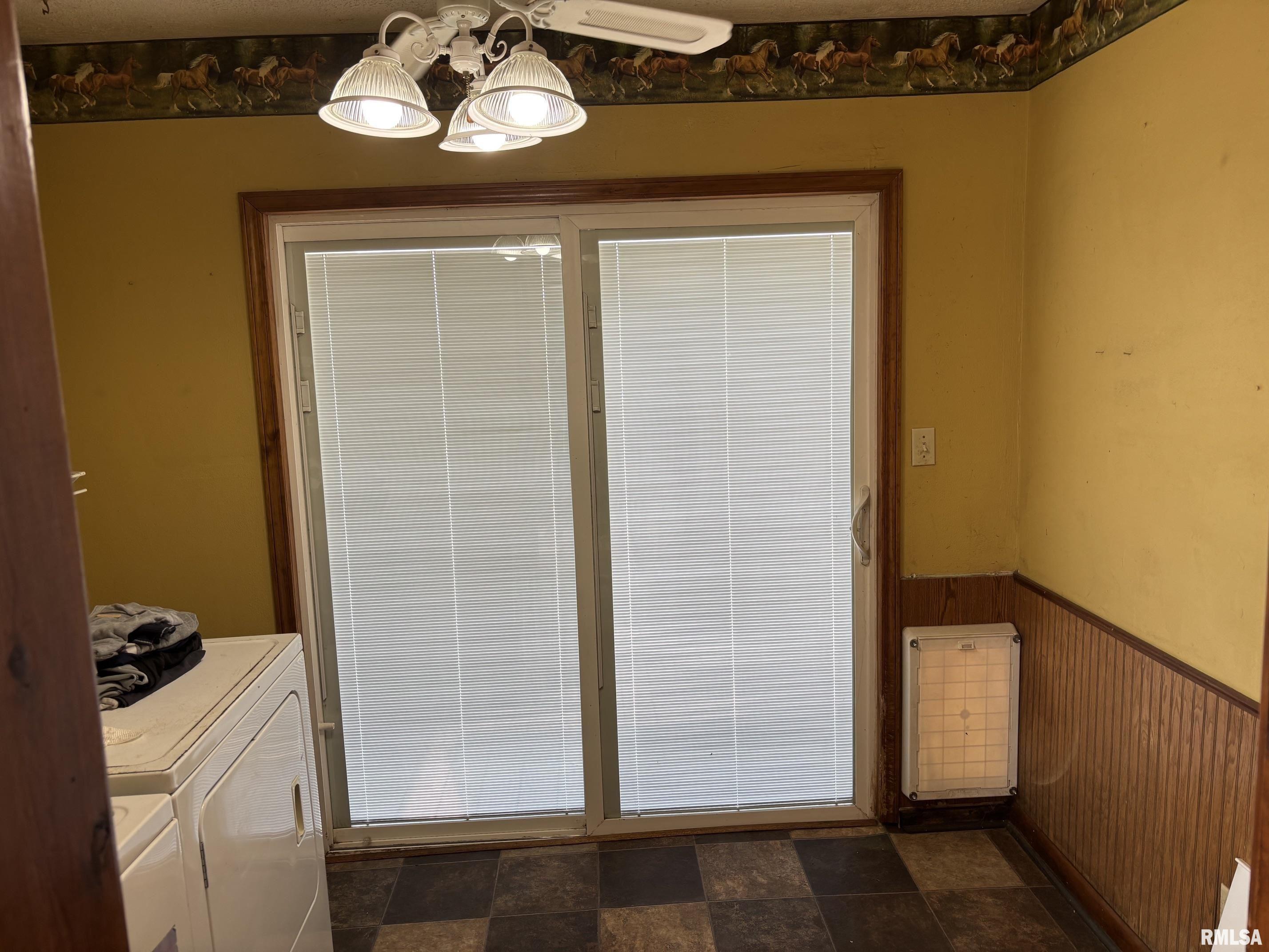 13911 Townline Road Green Valley, IL 61534 - Photo 16 of 42 Gallery Image 16