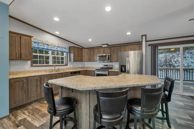 $319,000 | 63 Mansfield Woods Way, New Hampton, NH 03256