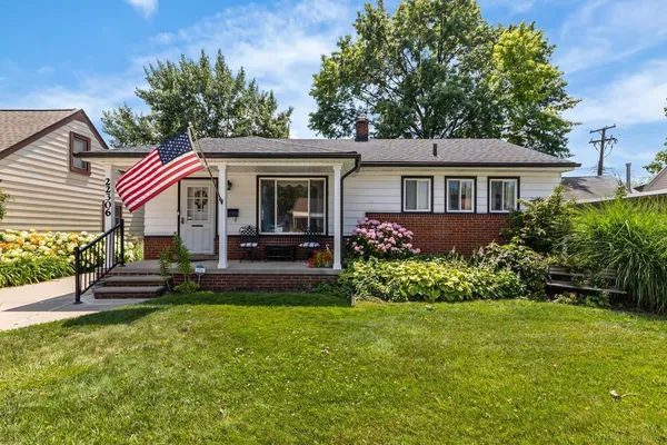 $239,900 | 22306 Kramer Street, St. Clair Shores, MI 48080