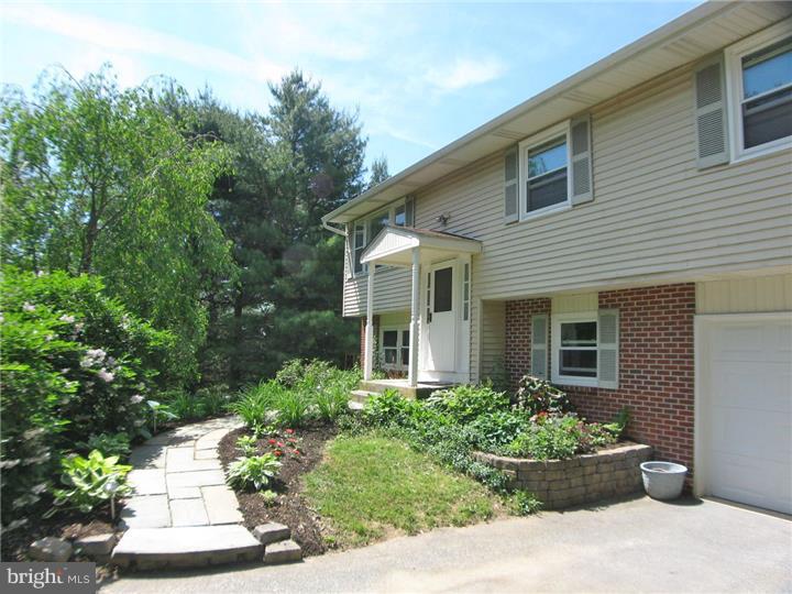 1338 Copeland School Road Downingtown, PA 19335 - Photo 2 of 25