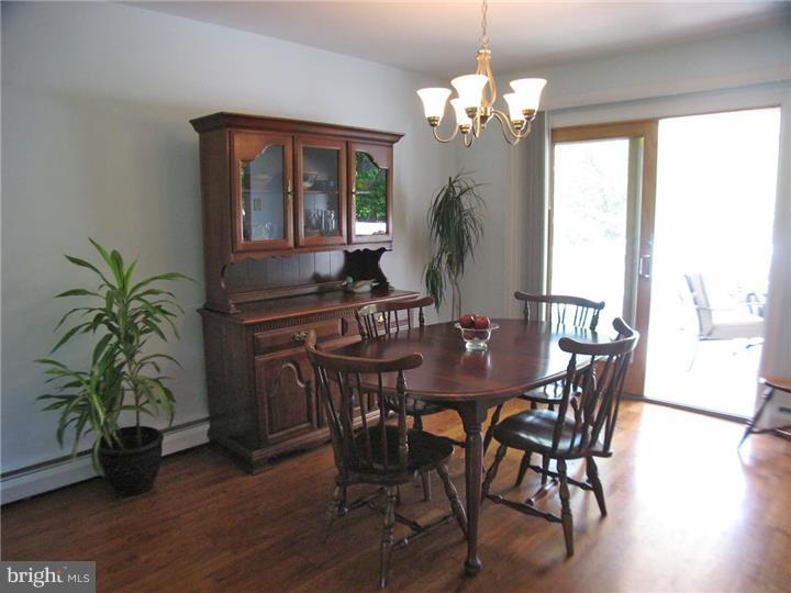 1338 Copeland School Road Downingtown, PA 19335 - Photo 10 of 25 Dining Room
