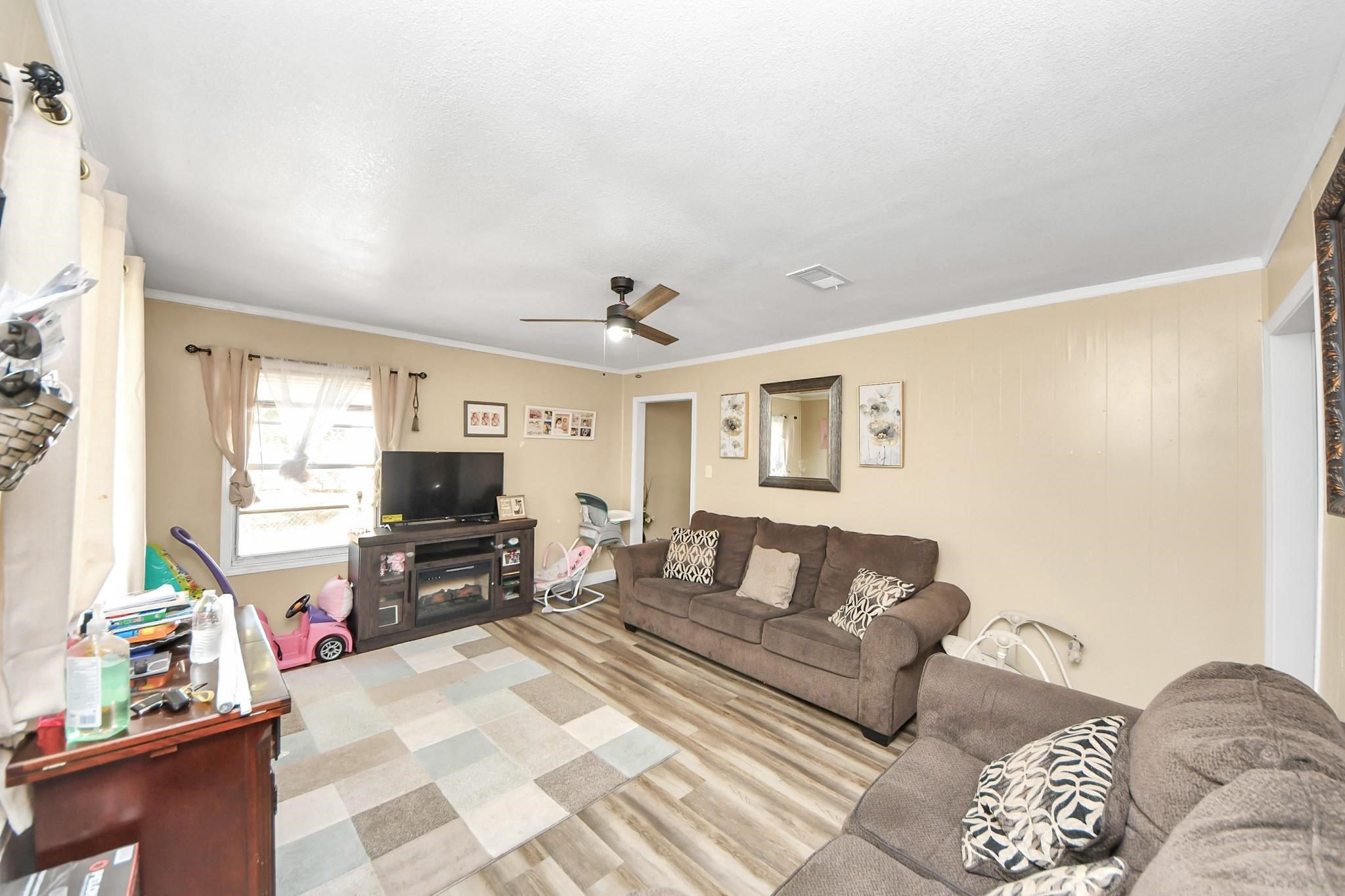 11025 Muscatine Street Houston, TX 77029 - Photo 17 of 25
