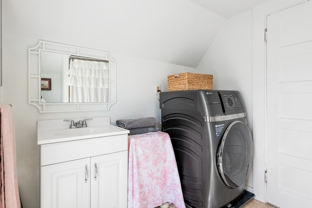 156 First Parish Road, Unit 6 Scituate, MA 02066 - Photo 10 of 14