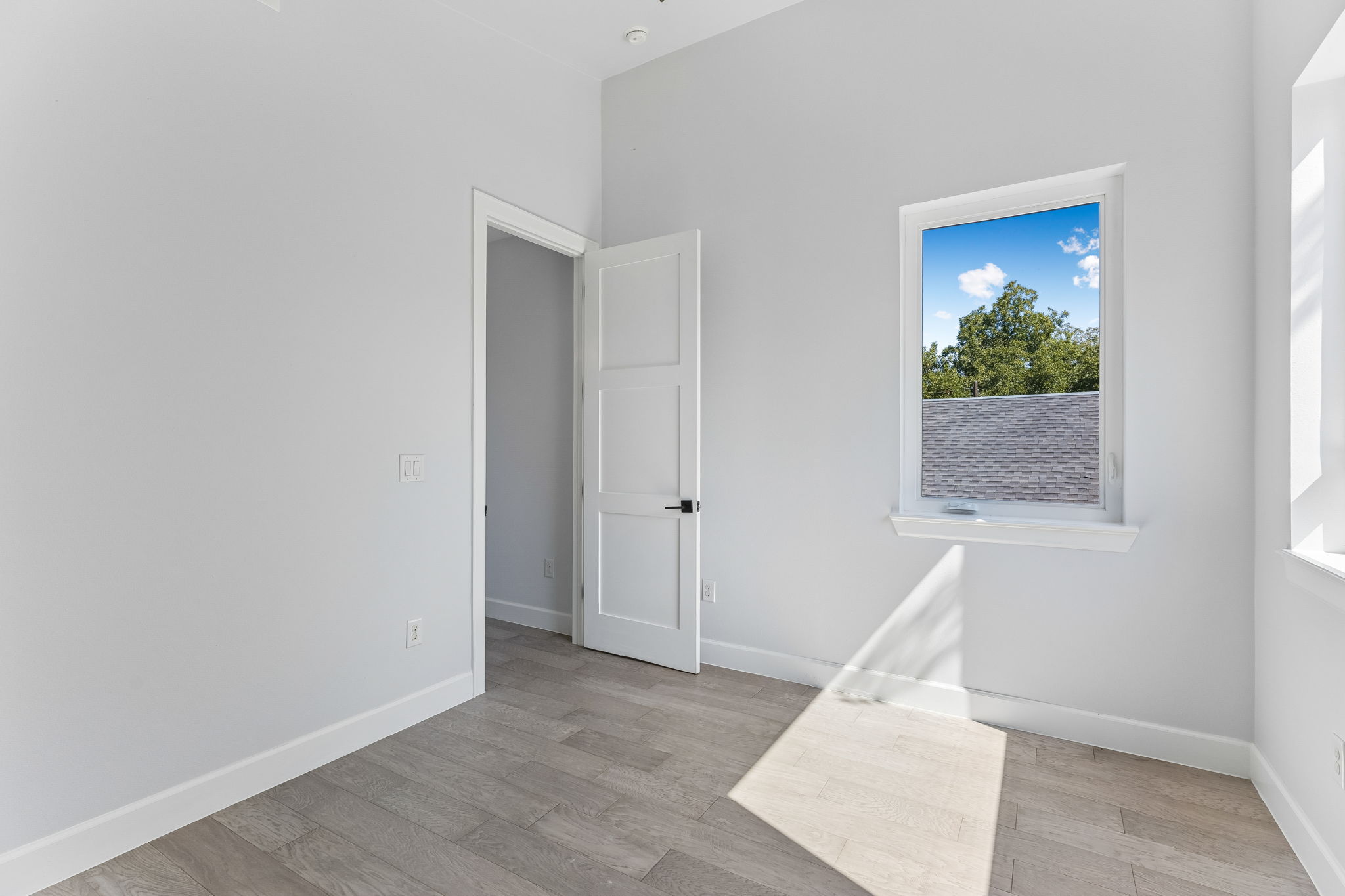 1130 Spur Street, Unit A Austin, TX 78721 - Photo 24 of 35 Gallery Image 24