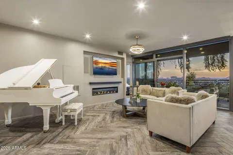 $2,849,000 | 7120 East Kierland Boulevard, Unit 915, Scottsdale, AZ 85254