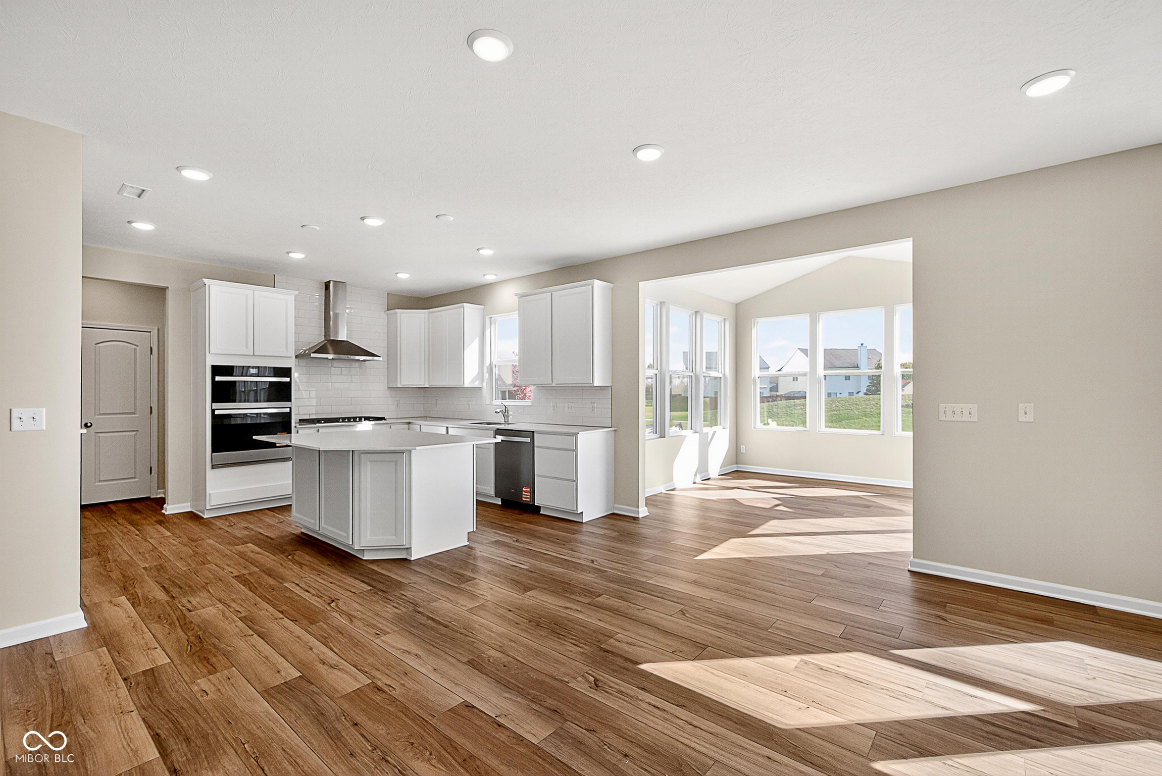 9459 Jackson Way Avon, IN 46123 - Photo 11 of 34