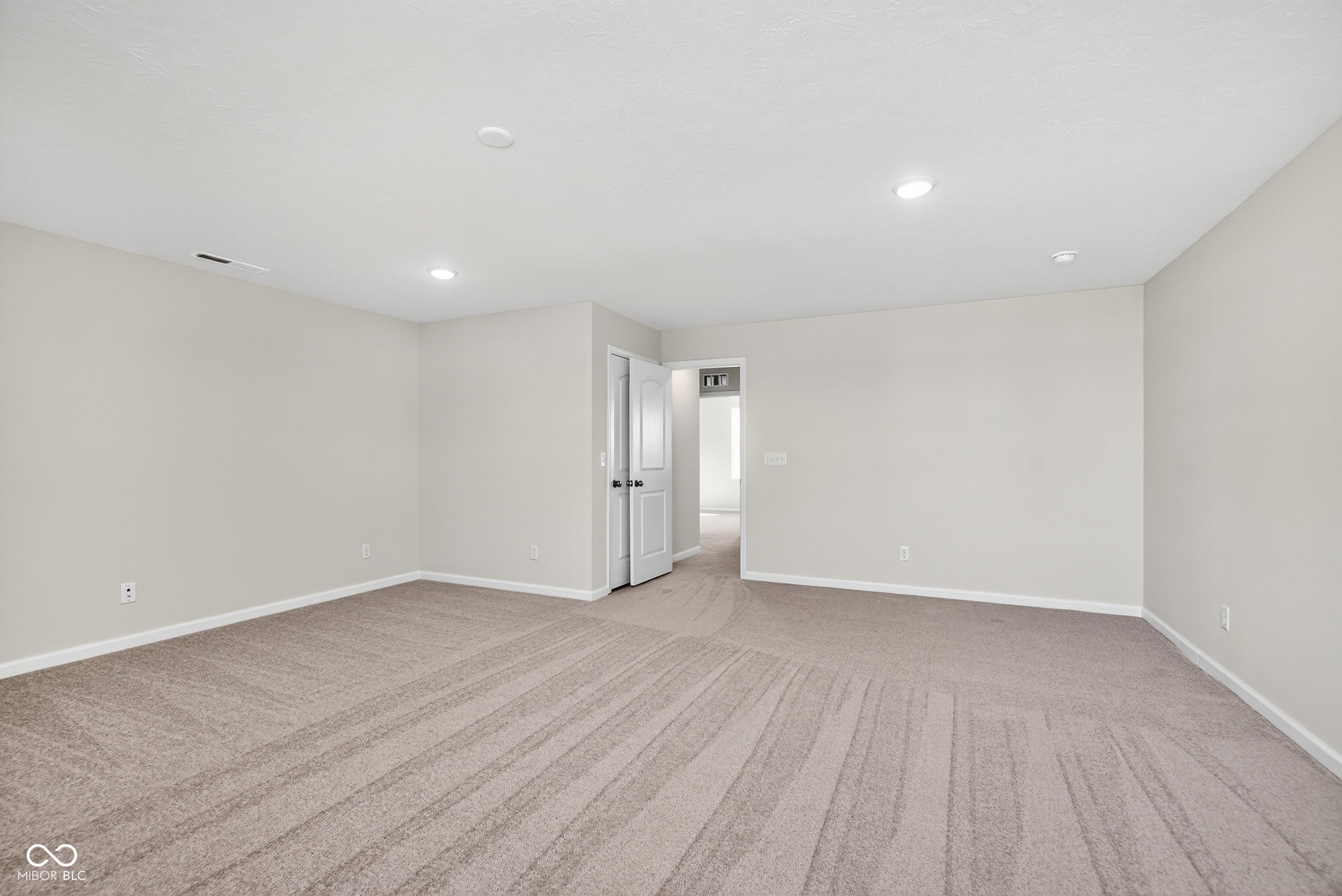 9459 Jackson Way Avon, IN 46123 - Photo 24 of 34