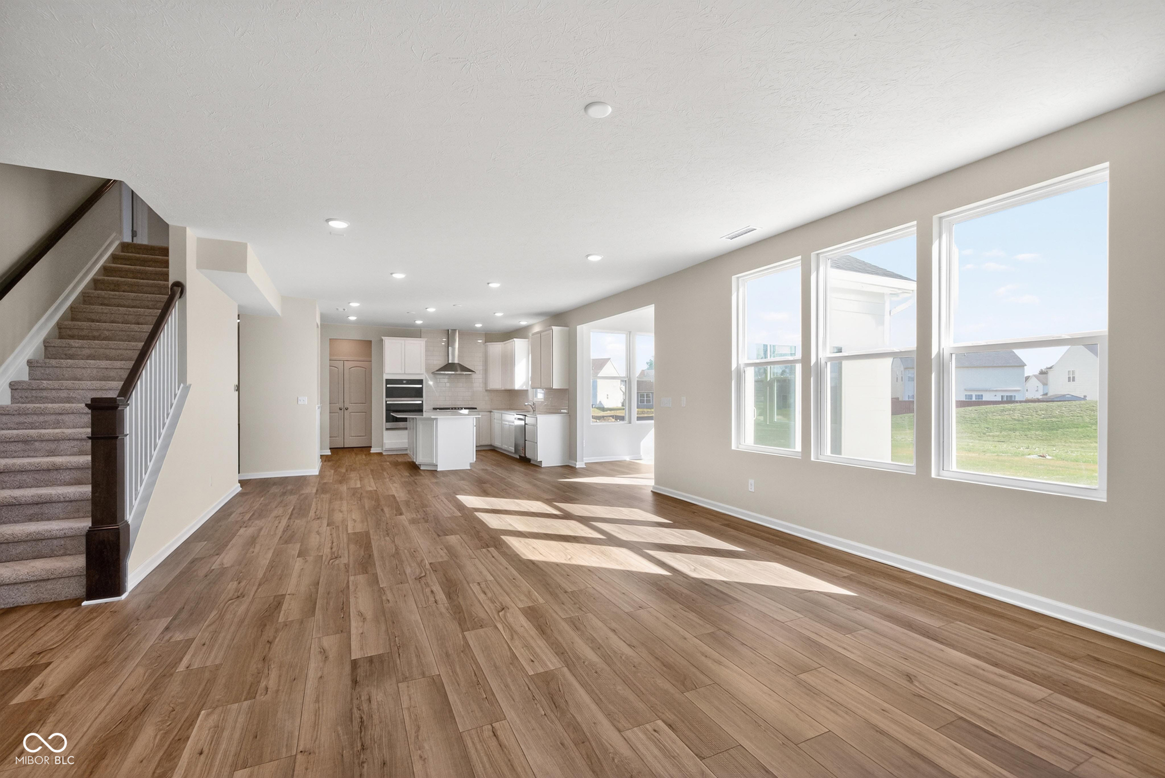 9459 Jackson Way Avon, IN 46123 - Photo 9 of 34