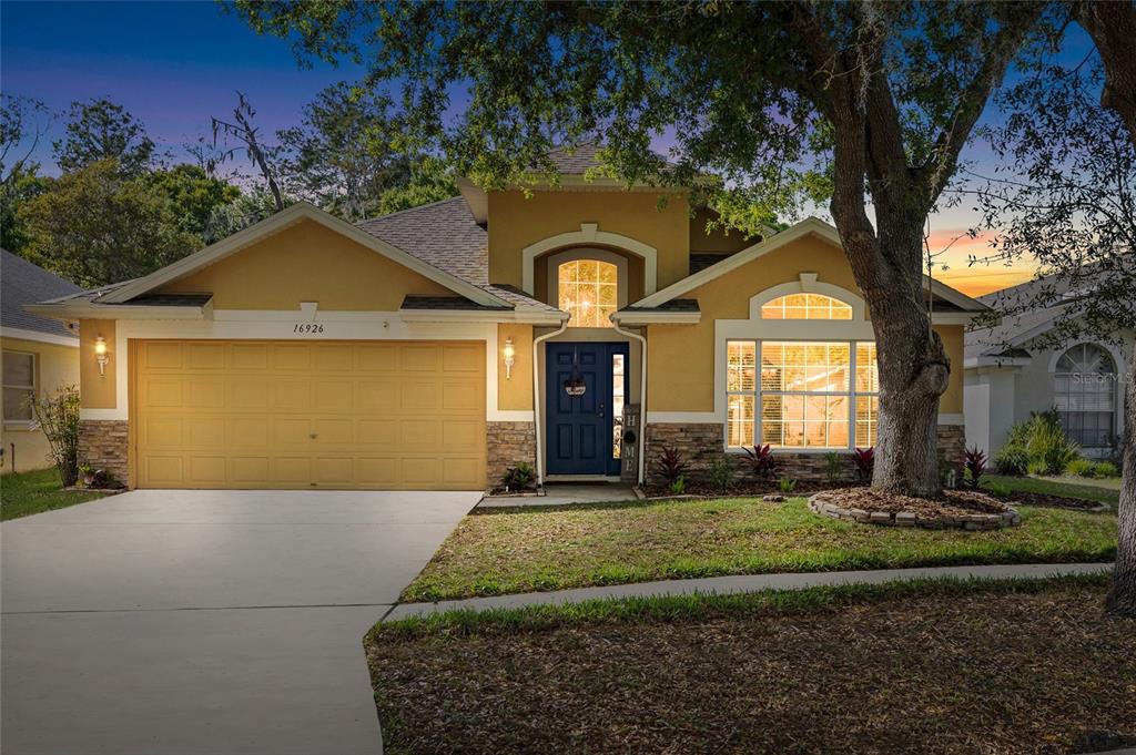 16926 Hawkridge Road Lithia, FL 33547 - Photo 1 of 61