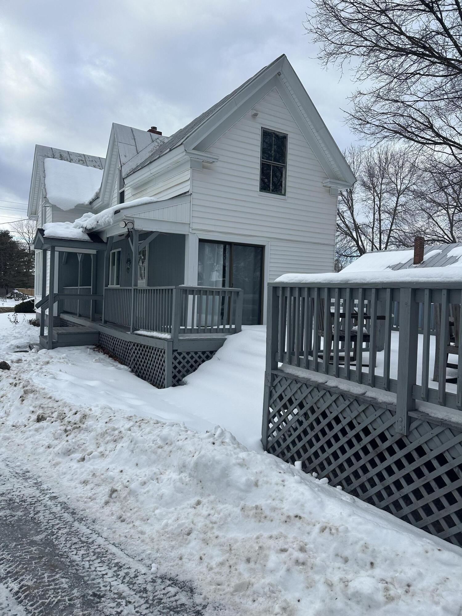 94 Old Point Avenue Madison, ME 04950 - Photo 6 of 24 IMG_8059