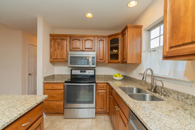 $325,000 | 136 Honeyberry Lane, Rossville, GA 30741