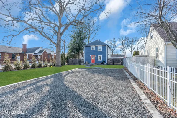 $2,950 | 709 17th Avenue, Unit 1, Lake Como, NJ 07719